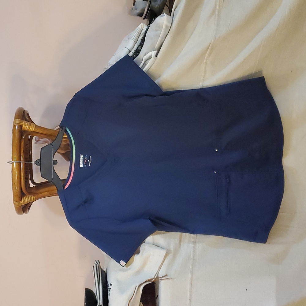 SRUBSTAR nurse's uniform top in navy, size L